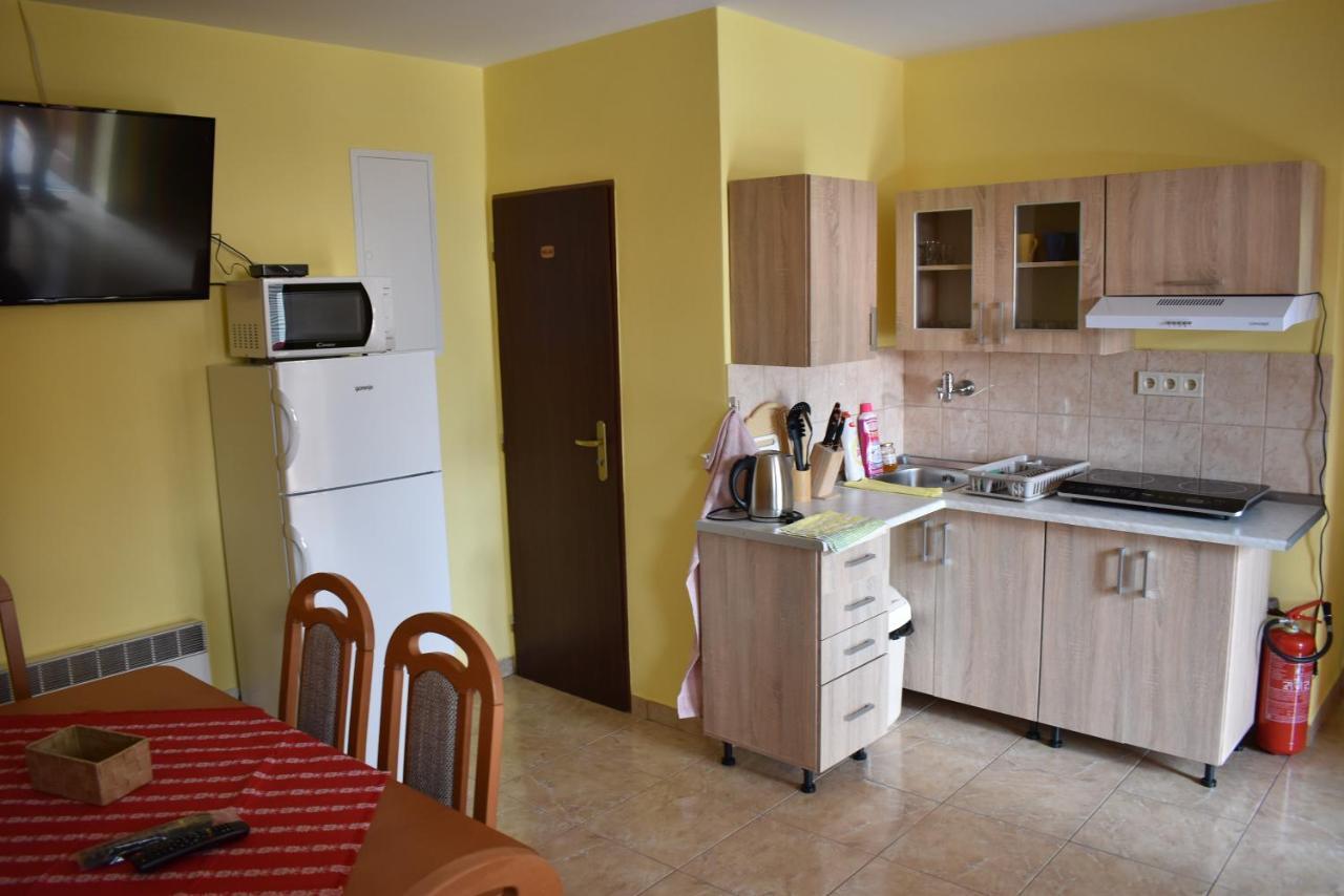 Penzion Zuzka Krasnohorska Dlha Luka Buitenkant foto